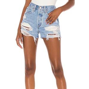 Levi’s Medium Wash Jean Shorts | Size 9 JR